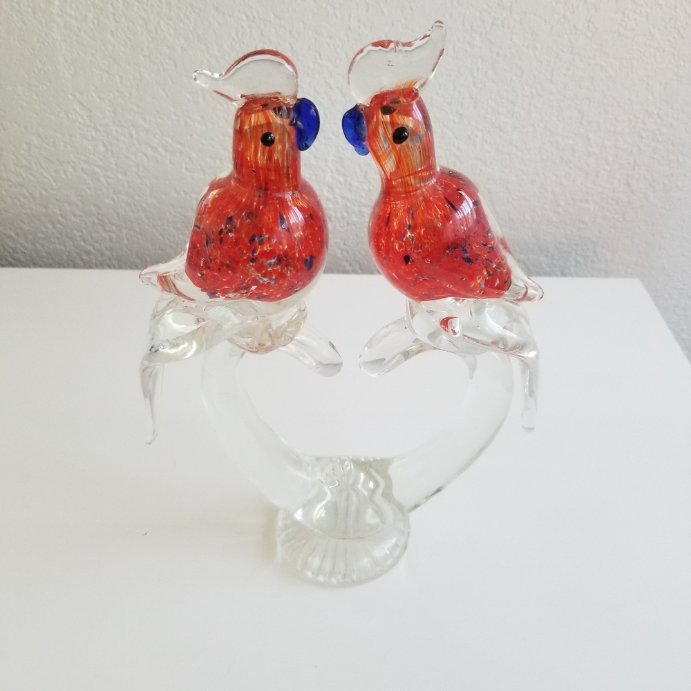 Glass Parrtos Heart